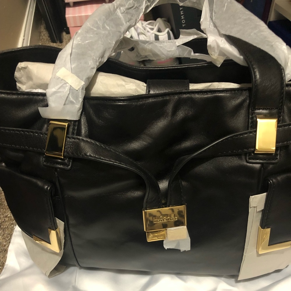 Michael Kors Beverly Handbag NWT
